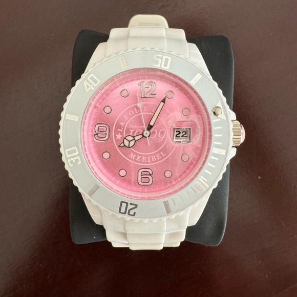 La Folie Douce 1969 watch - Picture 4 of 6